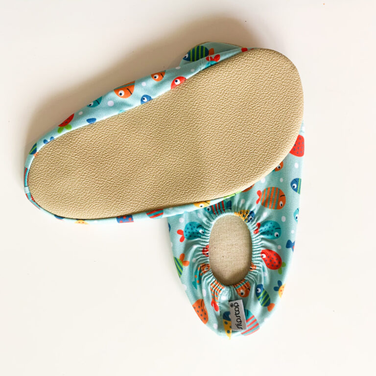 Slip Stop - Badeschuhe / Universal Schläppchen | Barfuß-Kinder.de